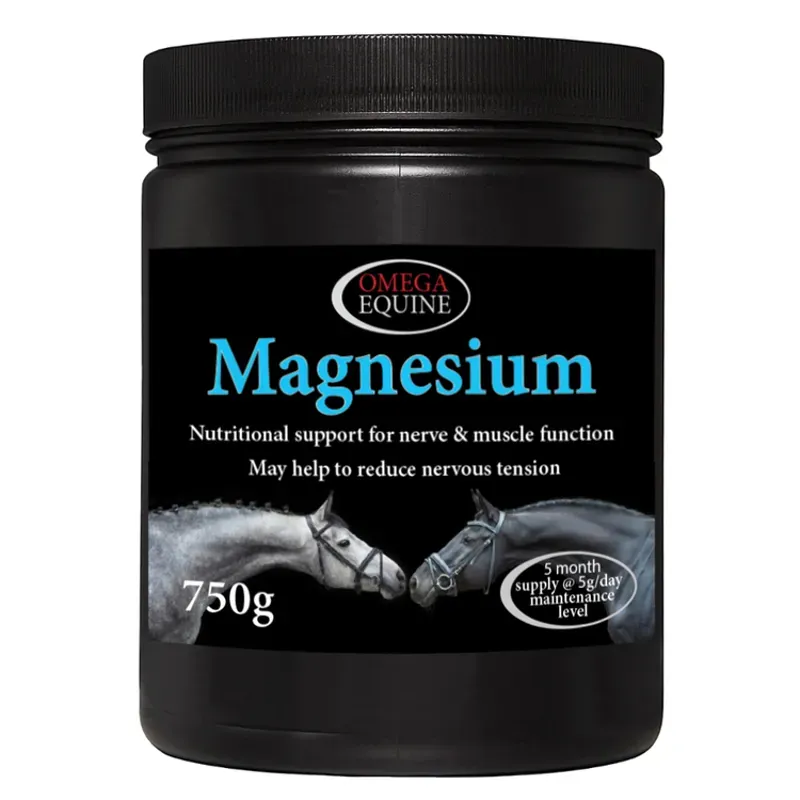 Omega Equine 750g Magnesium in Black