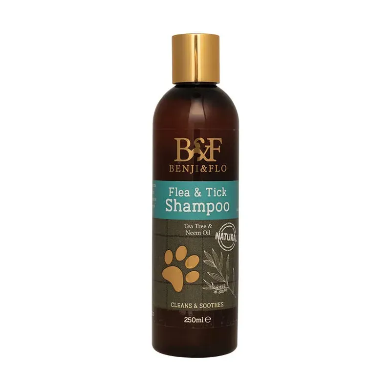 Benji and Flo 250ml Flea and Tick Shampoo in Brown