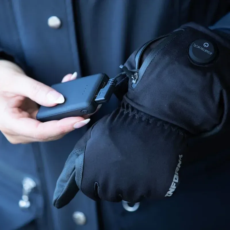 Equetech Inferno Waterproof Heated Riding Gloves inc 2 X Batteries in Black-2