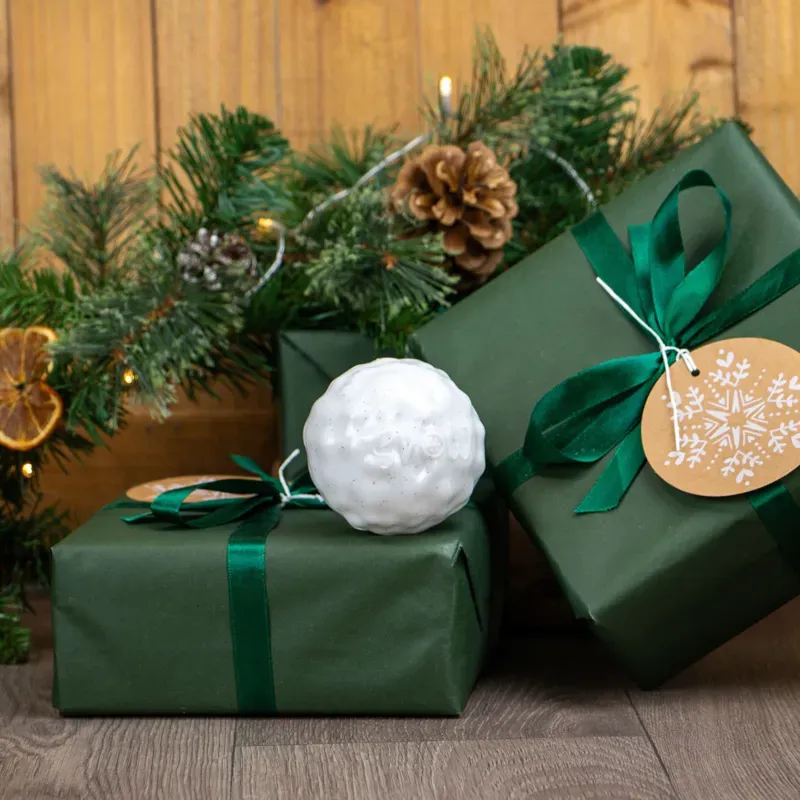 Ancol 8x8x8cm Bouncing Snowball in White