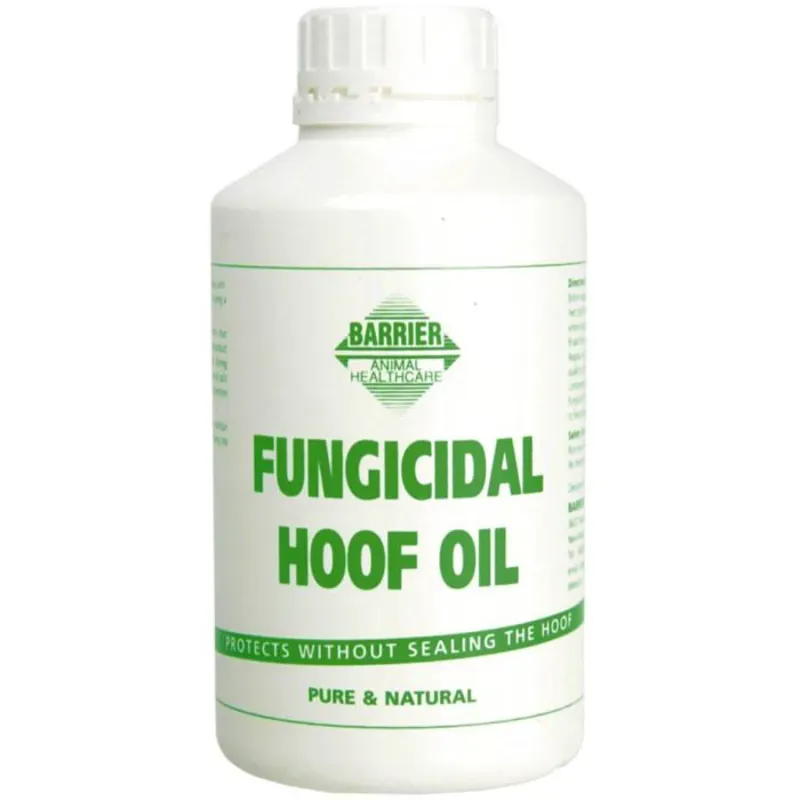 Barrier 500ml Fungicidal Hoof Oil in Black