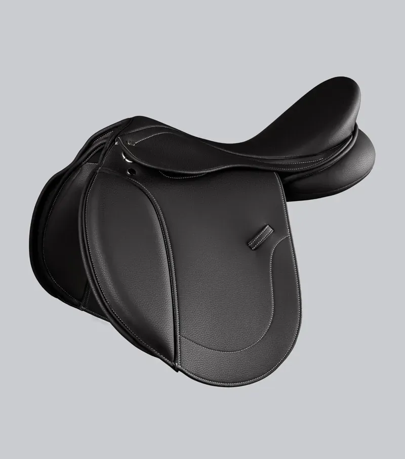 Bourges Synthetic GP Saddle / 17. 5 Black 17.5