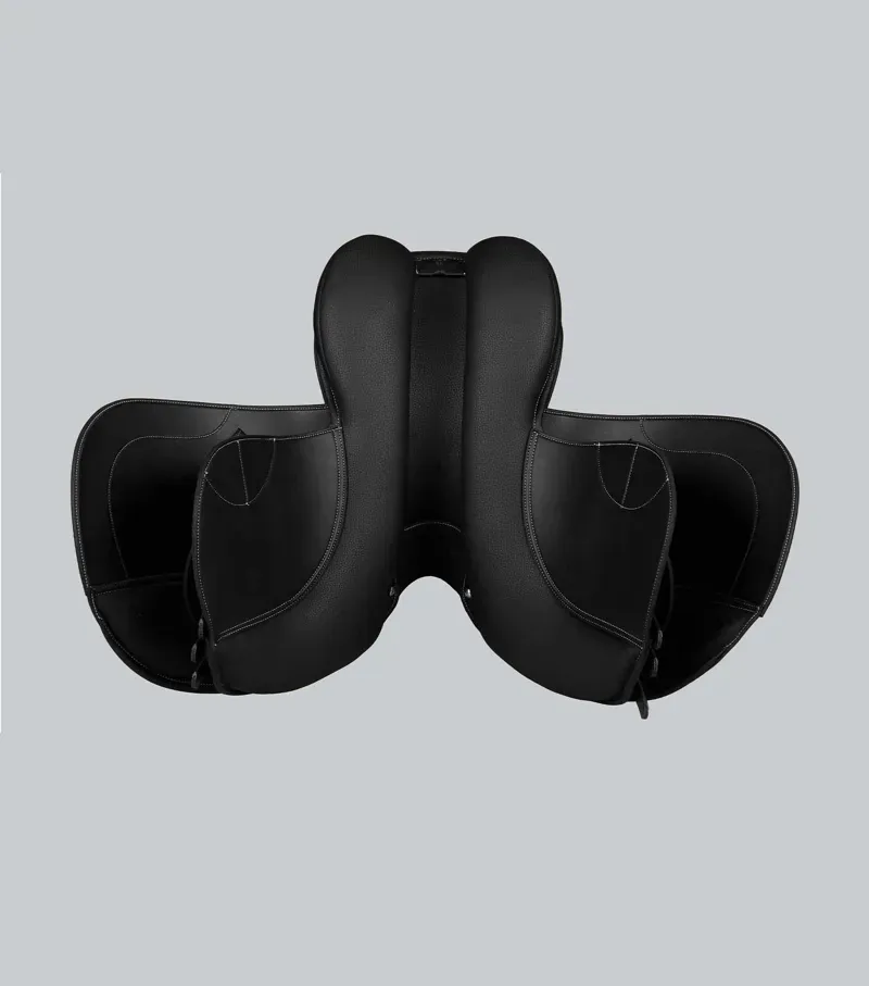 Bourges Synthetic GP Saddle / 17. 5 Black 17.5-5