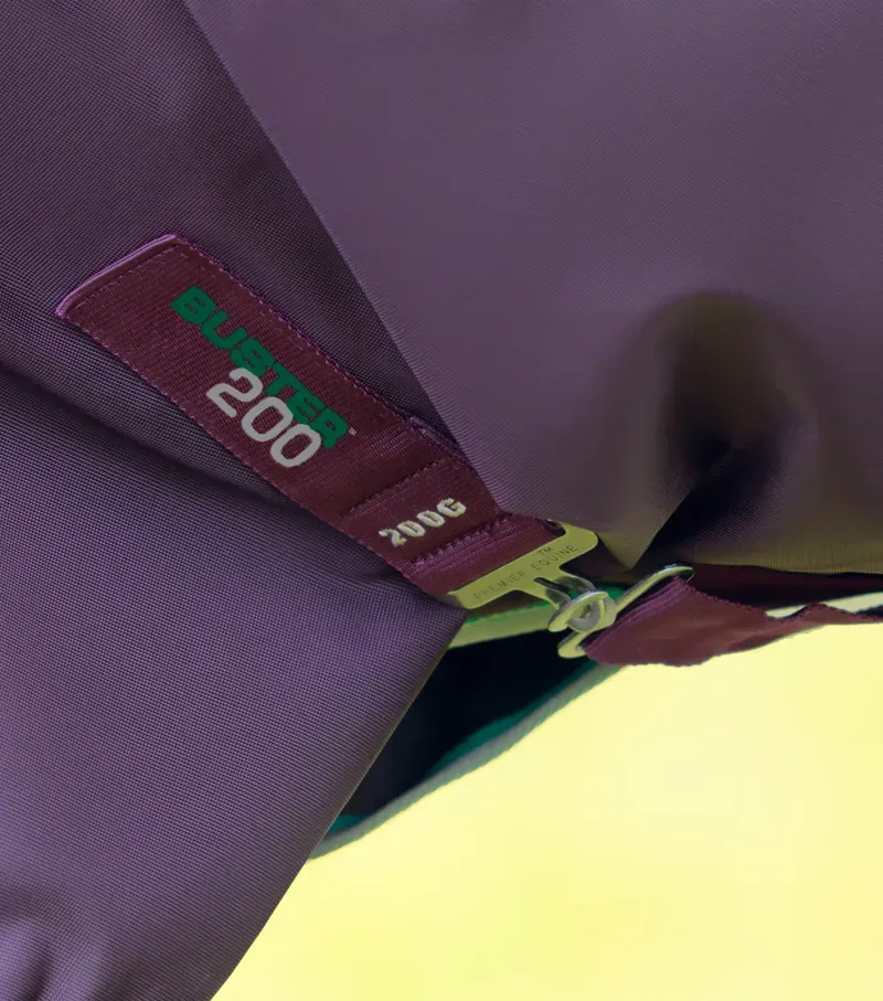 Premier Equine Buster 200g Turnout Rug With Snug-Fit Neck Cover in Purple-4