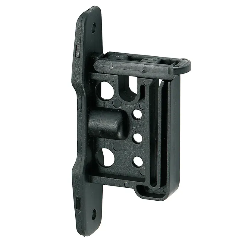 Corral Fence Clip Insulators in Black