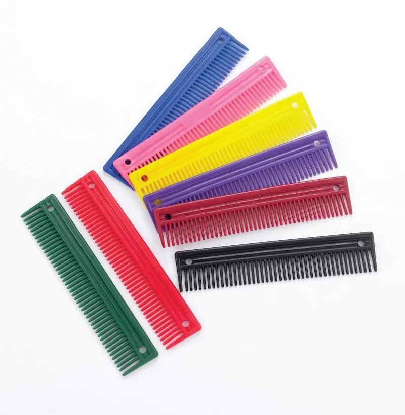 Lincoln Horse Care Accessories Plastic 9x2 Comb in Green