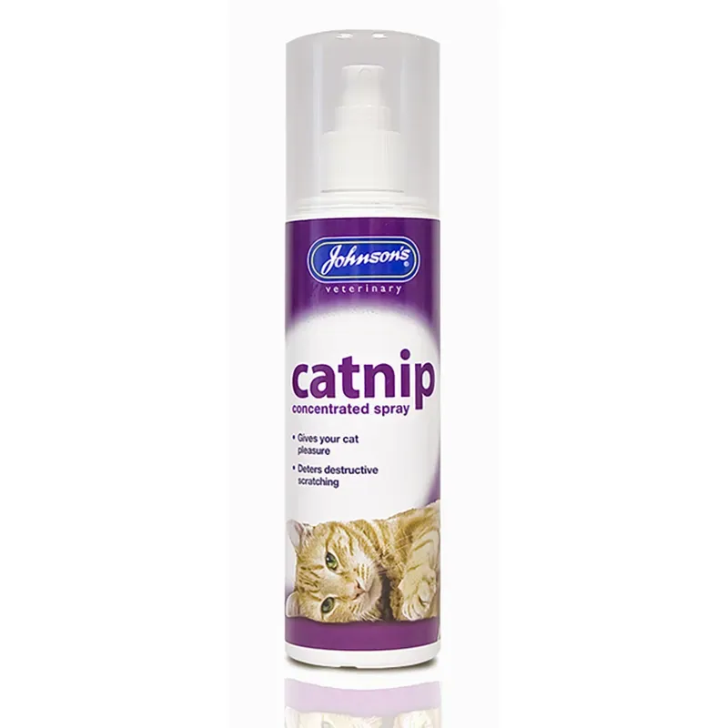 Johnson's Veterinary 150ml Cat Nip Spray in Purple 