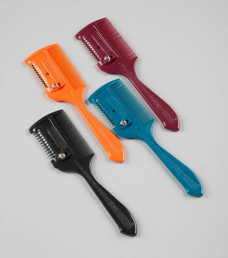 Premier Equine Mane Thinning Comb in Black-1