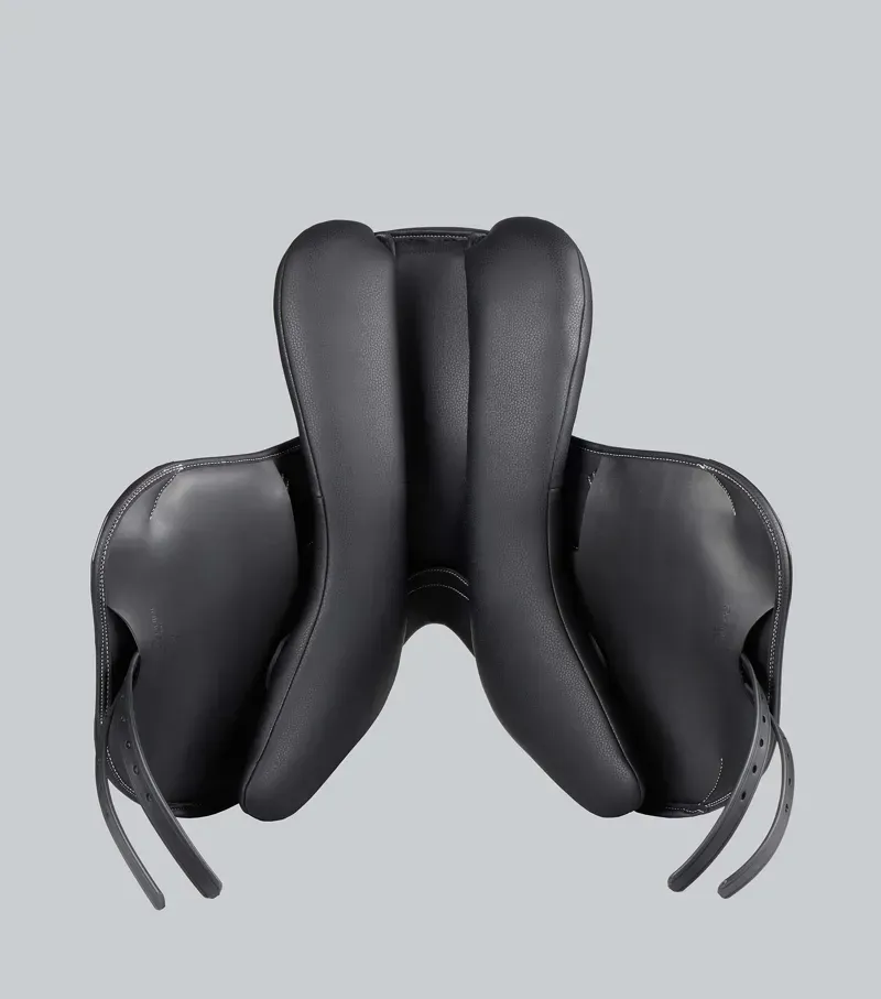 Rouen Synthetic Monoflap Cross Country Saddle / Black 17-5