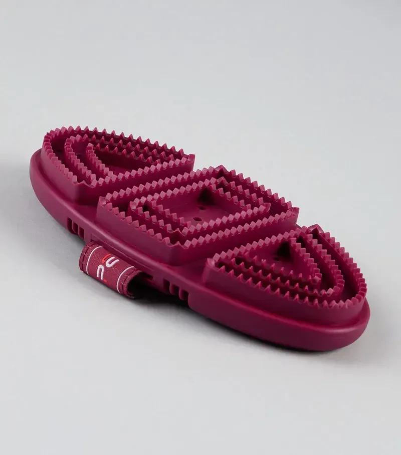 Premier Equine Soft-Touch Flexi Curry Comb in Wine Fuchsia