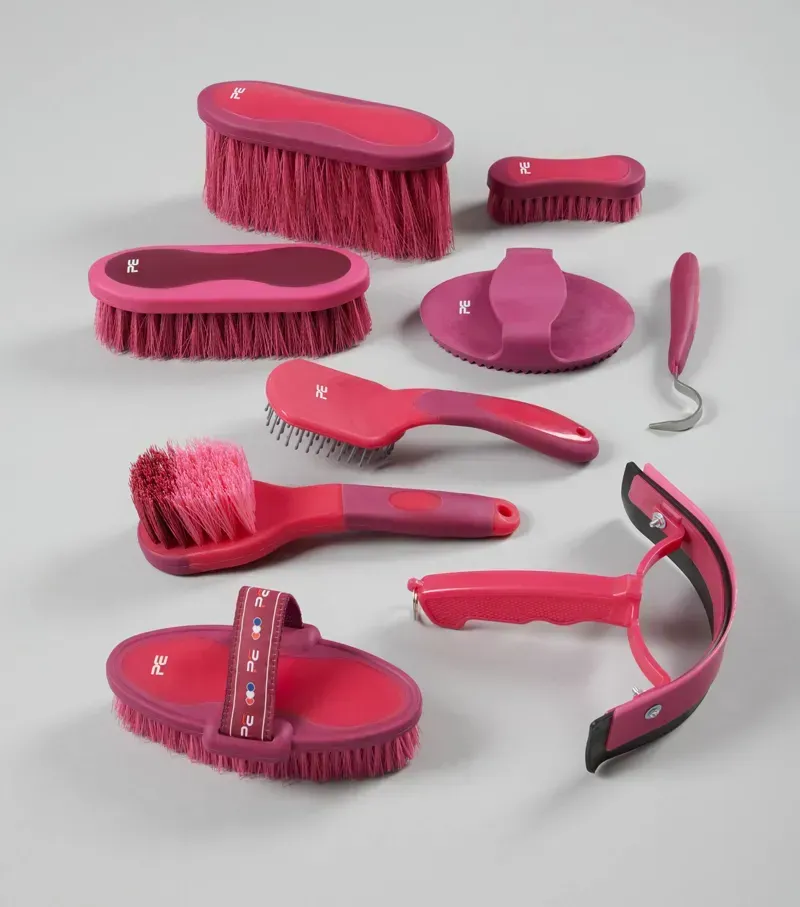 Premier Equine Soft-Touch Grooming 9 Pieces Kit Set in Wine Fuchsia