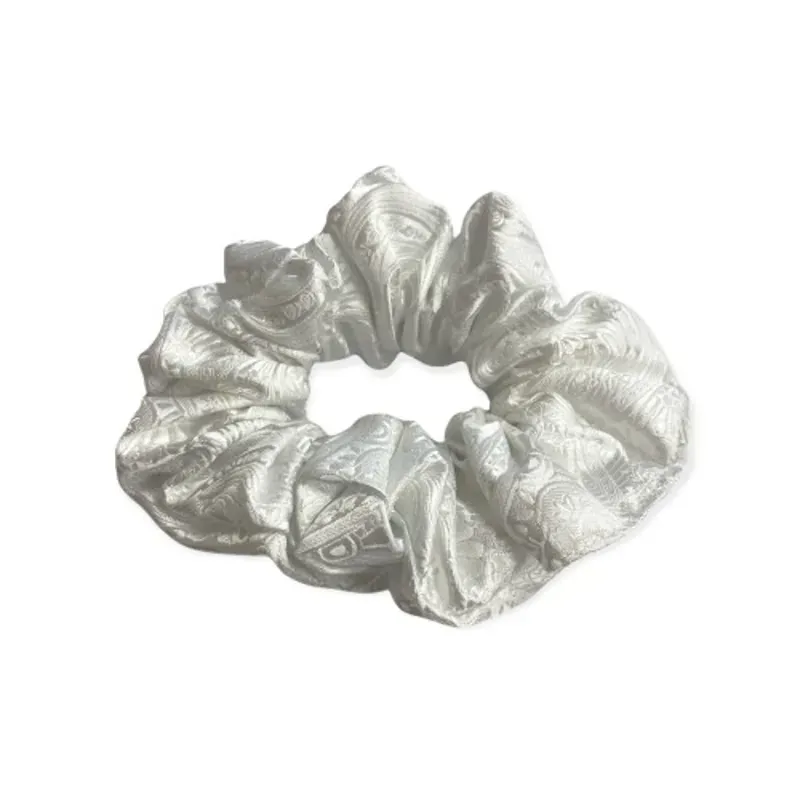 Equetech One Size Hair Scrunchie in Paisley Brocade White