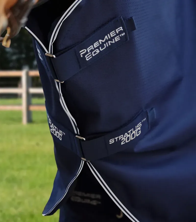 Premier Equine Stratus 600D 200g Turnout Rug With Classic Neck Cover in Navy-1