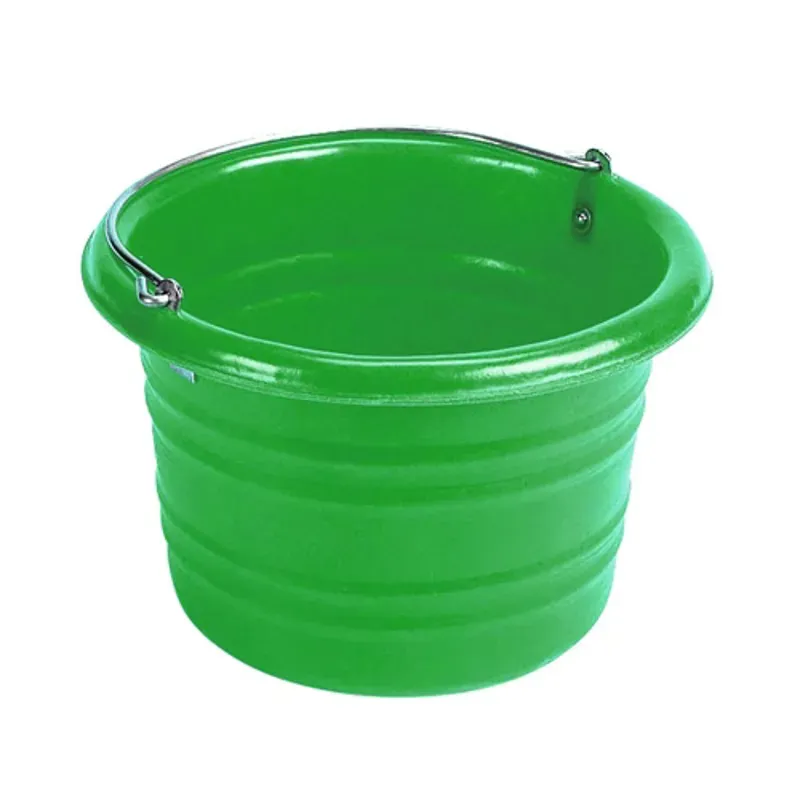 Stubbs Jumbo Feed/Water Bucket in Green