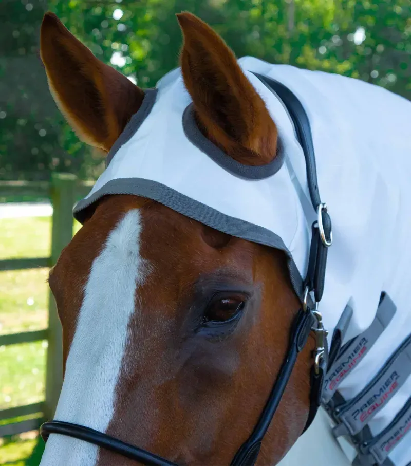 Sweet Itch Buster Fly Rug With Belly Flap / White-1